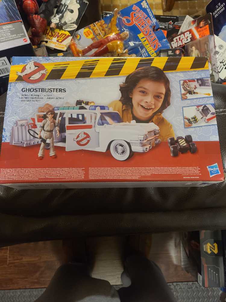 Ghostbusters Fright Features Ecto-1 Playset - Hasbro (Ghostbusters) action figure collectible [Barcode 5010993688876] - Main Image 3