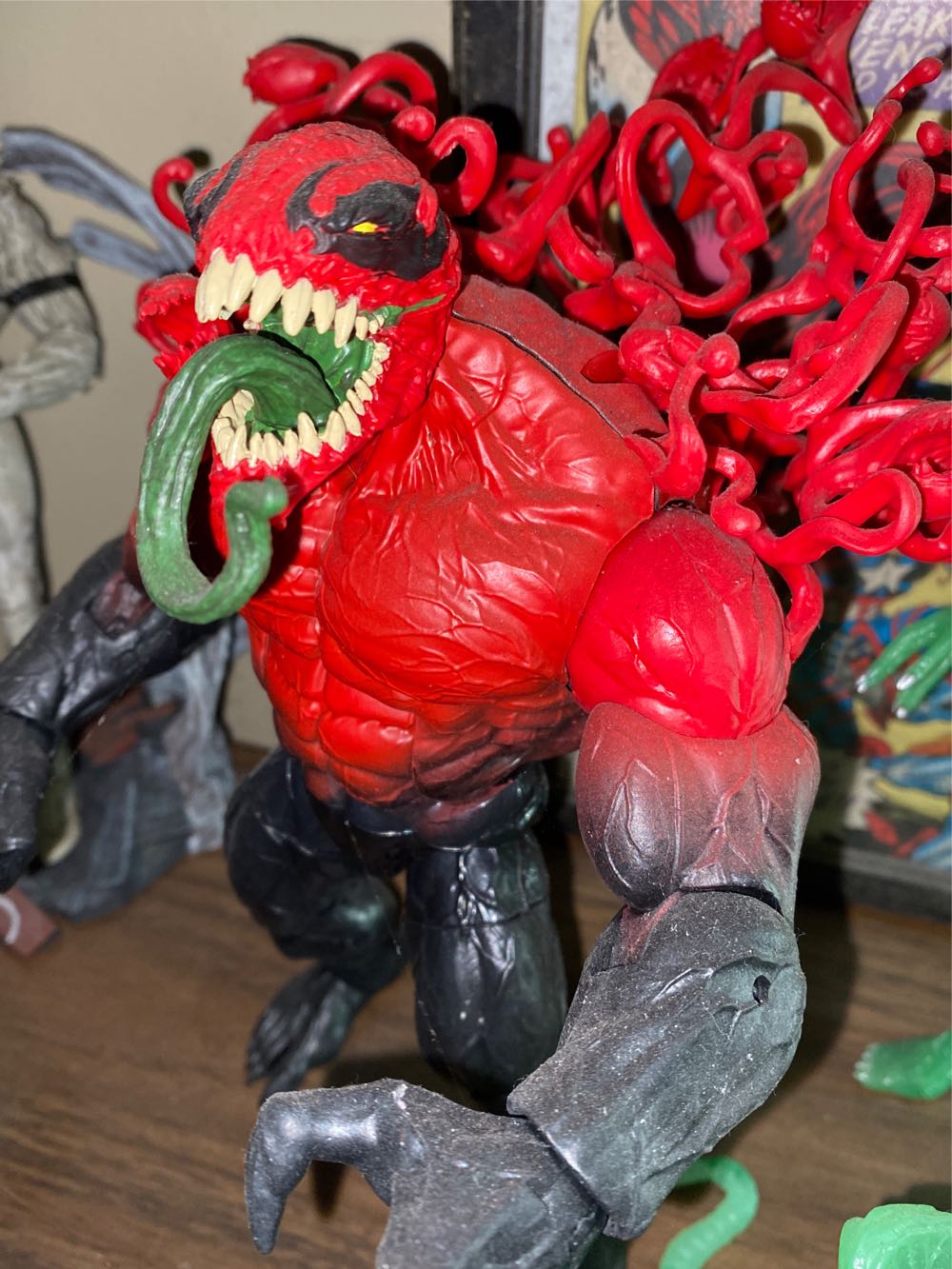 Marvel Legends Toxin - Marvel Legends (Marvel Legends - BAF Moster Venom) action figure collectible - Main Image 3