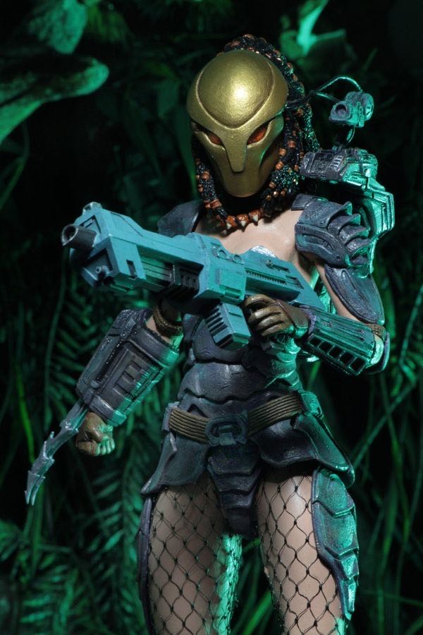 Neca Predator Machiko  action figure collectible - Main Image 2