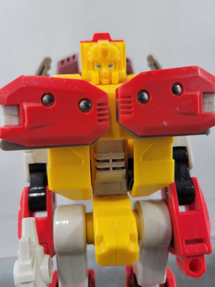 Mondo Gwen Stacy Aka Spider Gwen Aka Ghost Spider Statue! Exclusive! New!