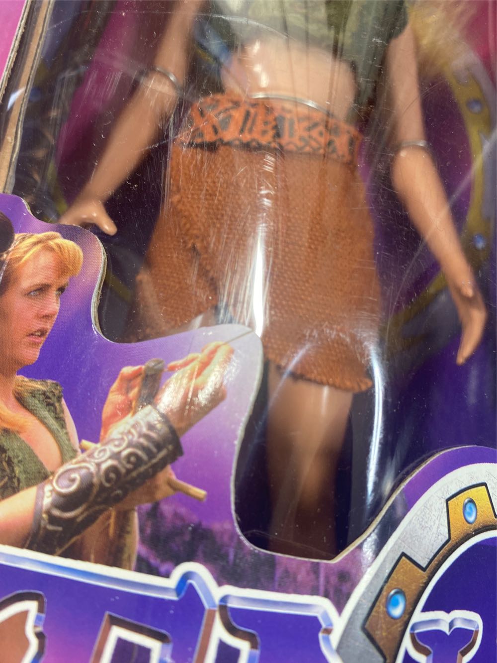 Xena Warrior Princess Gabrielle 12” Doll Collector Series ”Orphan of War” - Toy Biz action figure collectible [Barcode 035112420125] - Main Image 3