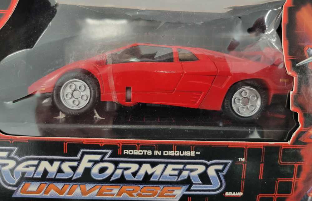 Sideswipe Side Swipe OTFCC Transformers Collectors Club - Hasbro (Universe) action figure collectible - Main Image 2