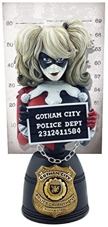 DC Harley Quinn Mug Shot Bust  action figure collectible - Main Image 1