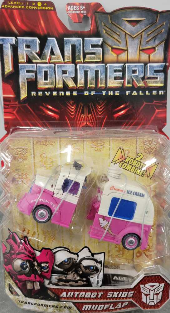 Skids And Mudflap Carded - Hasbro (Revenge Of The Fallen) action figure collectible - Main Image 1