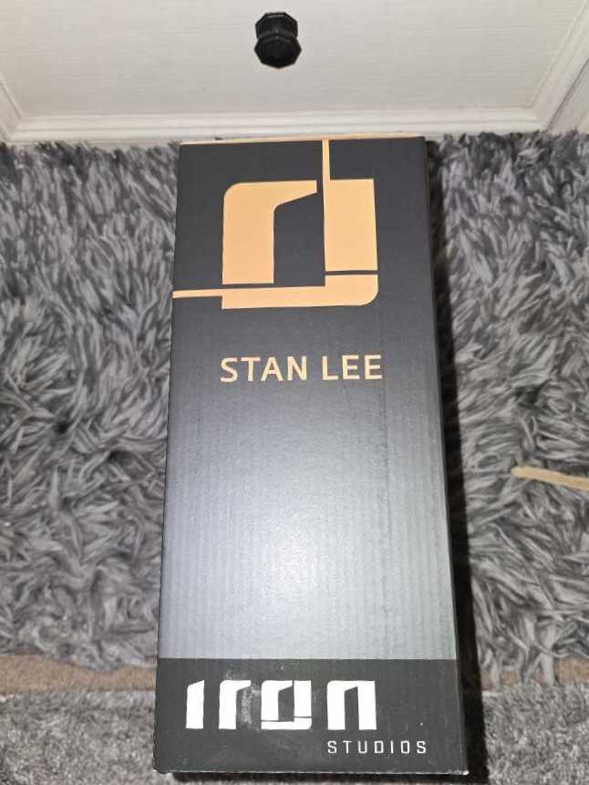 Marvel Studios: Stan Lee - Iron Studios (Sc-Fi) action figure collectible [Barcode 602883134232] - Main Image 3