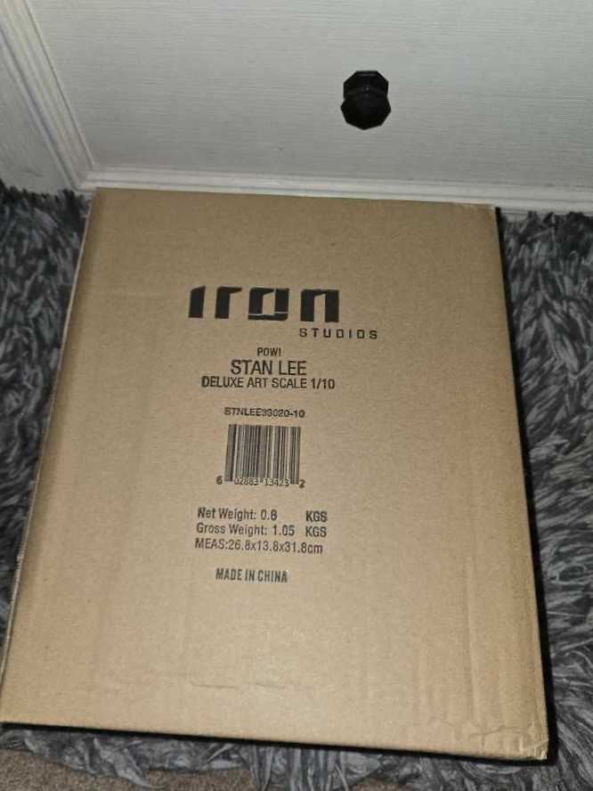 Marvel Studios: Stan Lee - Iron Studios (Sc-Fi) action figure collectible [Barcode 602883134232] - Main Image 4