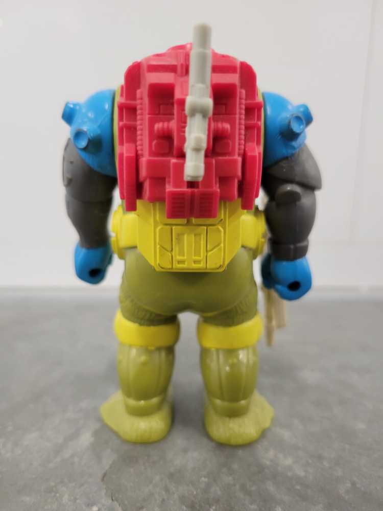 Transformers G1 Longtooth Pretender - Hasbro (1989) action figure collectible - Main Image 4