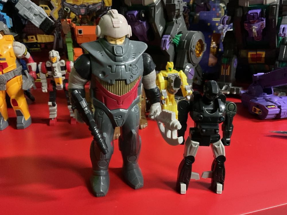 Transformers G1 Waverider Pretender - Hasbro (Generation 1) action figure collectible - Main Image 3