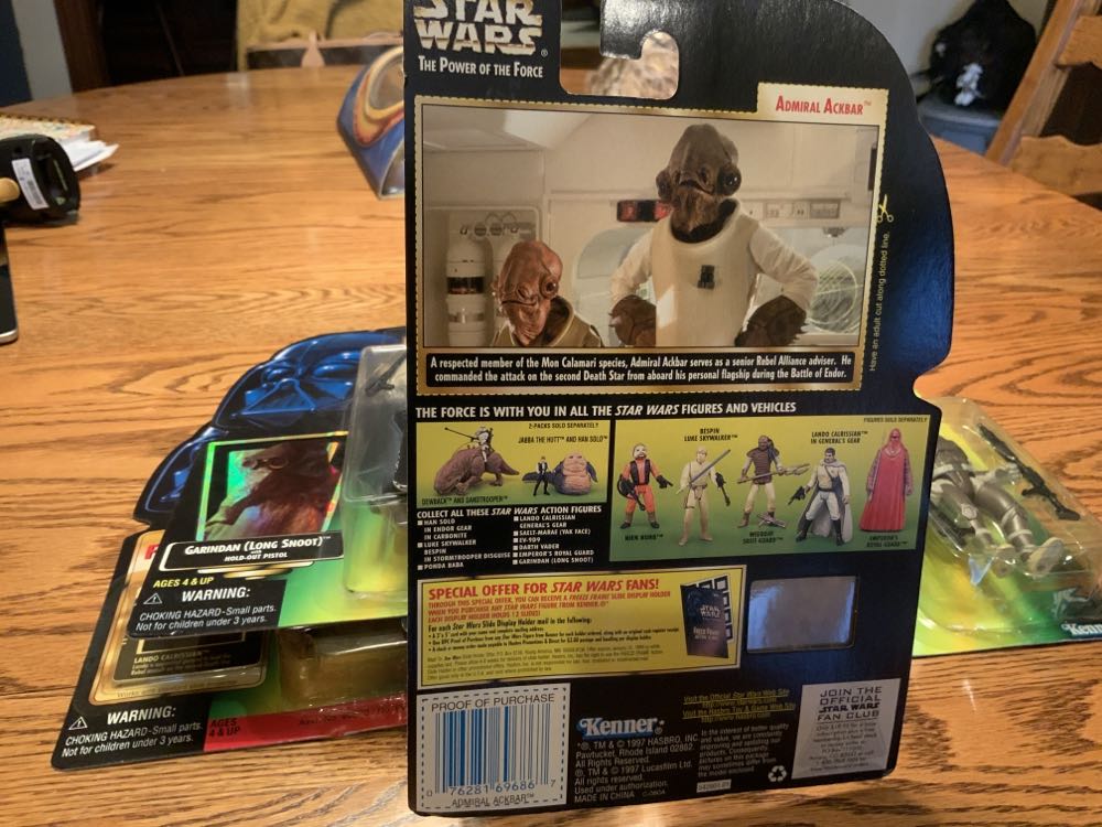Power Of The Force Freeze-Frame Admiral Ackbar - Hasbro (Star Wars Power Of The Force (Freeze Frame)) action figure collectible [Barcode 076281696867] - Main Image 2