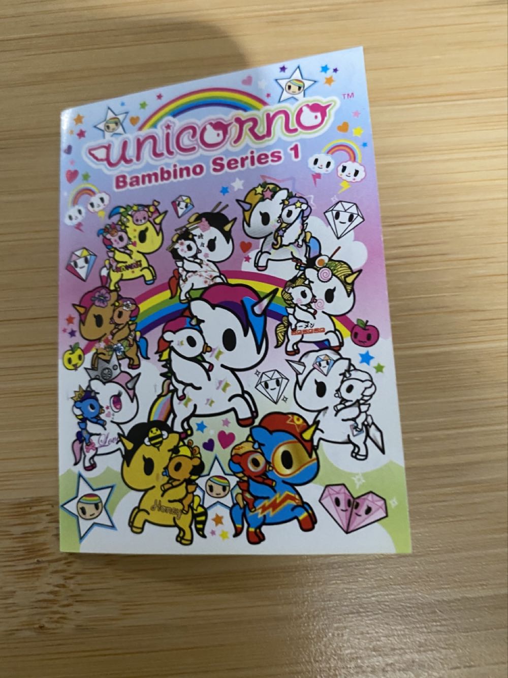 Honeybee & Honycomb - Tokidoki action figure collectible - Main Image 2