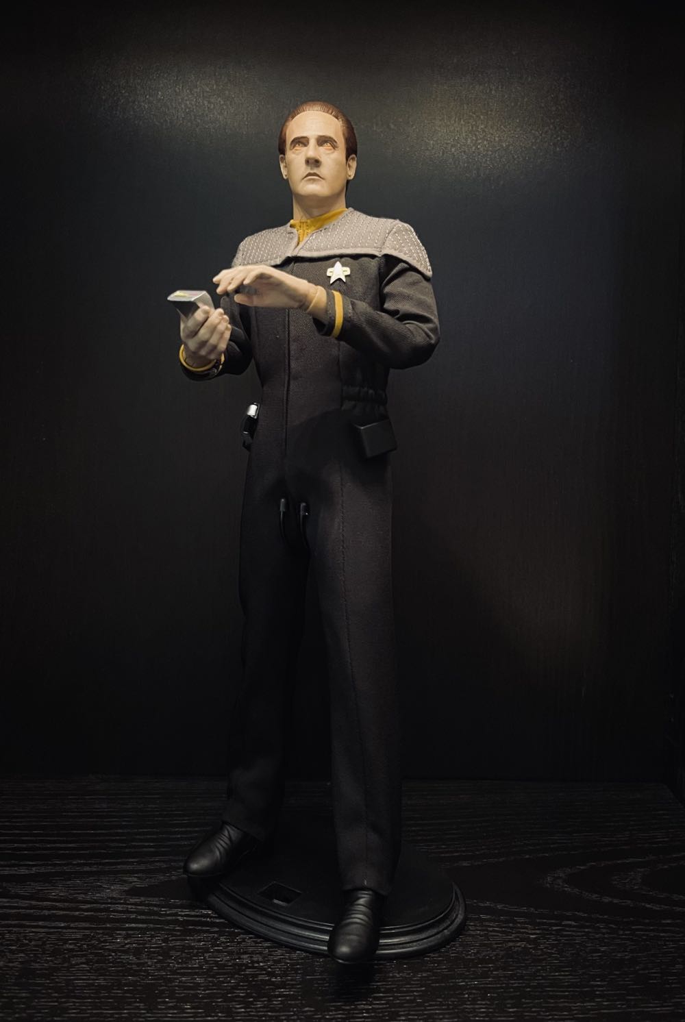 EXO-6 Star Trek The Next Generation Commander Data - EXO-6 (Commander Data) action figure collectible - Main Image 4