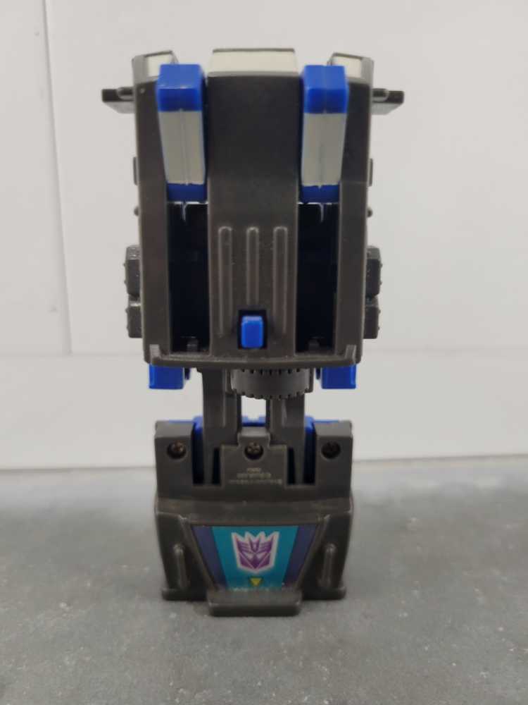 Transformers G1 Crankcase Triggercon - Hasbro (1988) action figure collectible - Main Image 4