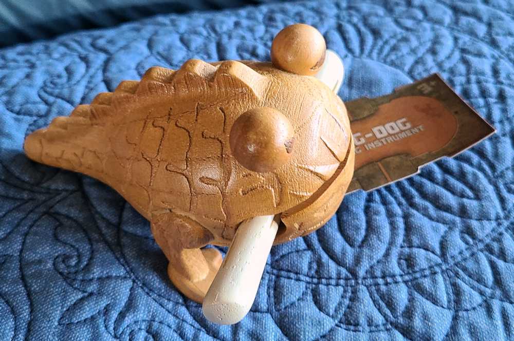 Disney Galaxy’s Edge Wooden Creatures Fog-Dog Buboicullaar Bubo ROTJ - Disney Galaxy’s Edge Shops (Galaxy’s Edge Trading Outpost/Star Wars: The Clone Wars) action figure collectible [Barcode 400021033641] - Main Image 3