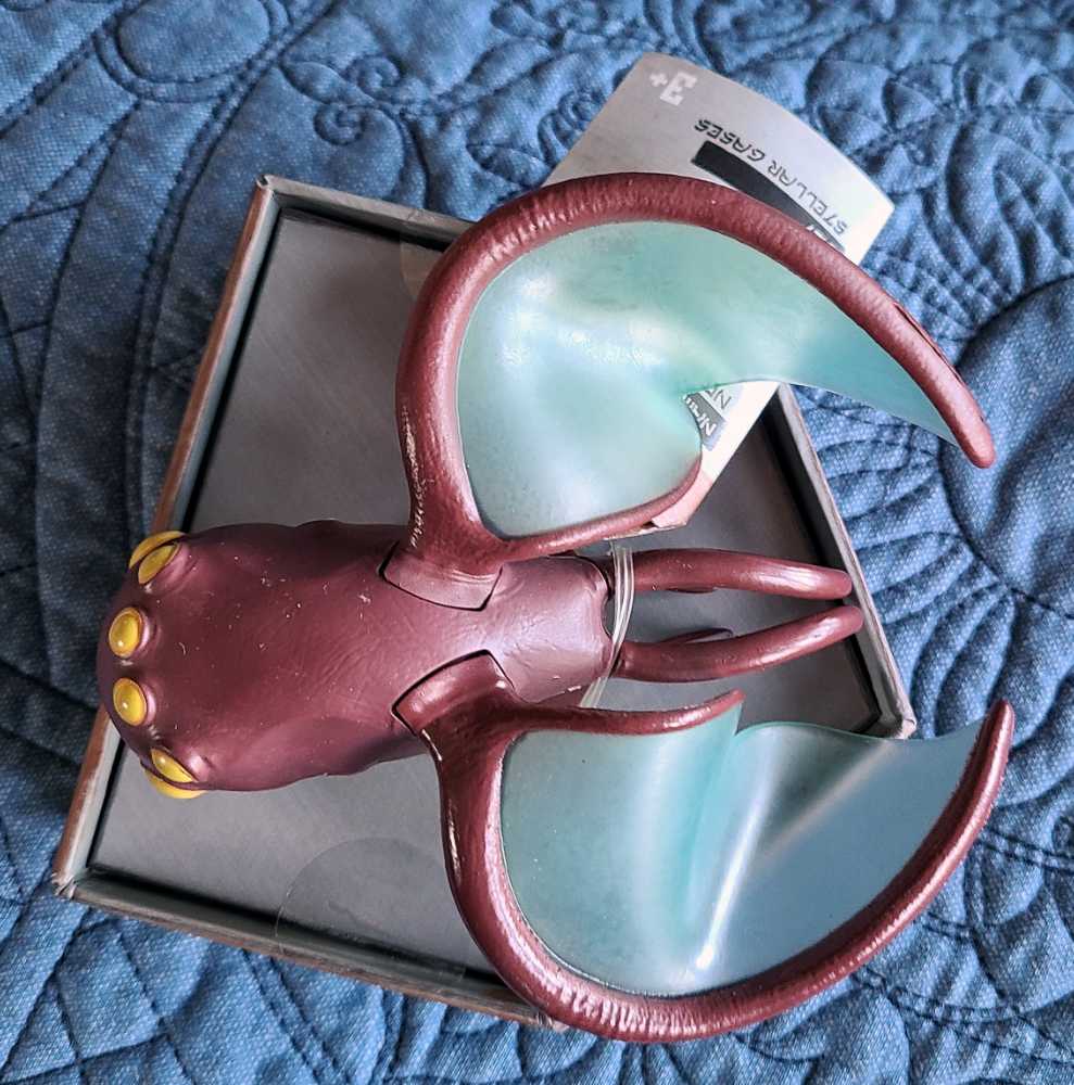 Disney Galaxy’s Edge Creatures- Star Wars Neebray - Disney Galaxy’s Edge Shops (Galaxy’s Edge Trading Outpost/Star Wars: The Clone Wars) action figure collectible [Barcode 400020990259] - Main Image 2