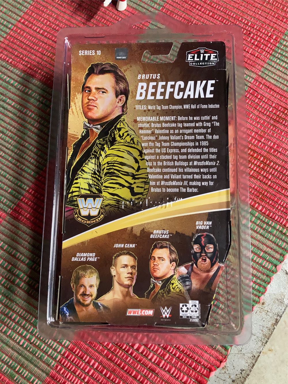ELITE - BRUTUS  BEEFCAKE - s10 - Mattel Wwe (WWE Mattel Elite Legends Series 10 Target Exclusive) action figure collectible [Barcode 887961947991] - Main Image 2