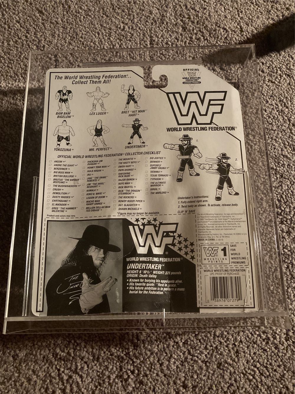 Undertaker  action figure collectible [Barcode 038976072790] - Main Image 2