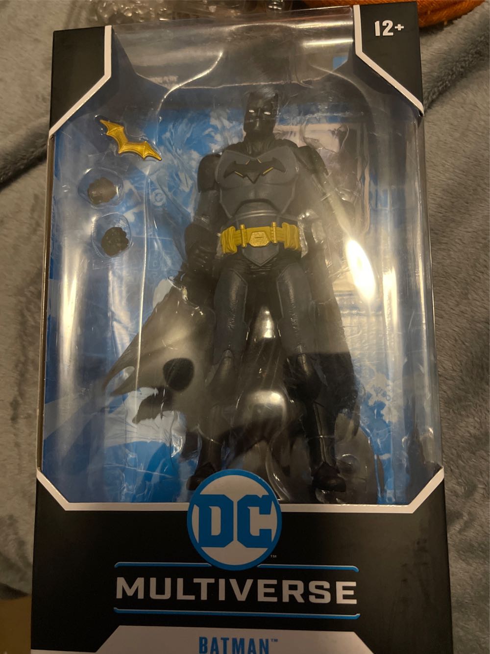Batman - DC - BATMAN (Dc Future State) action figure collectible [Barcode 787926152333] - Main Image 2