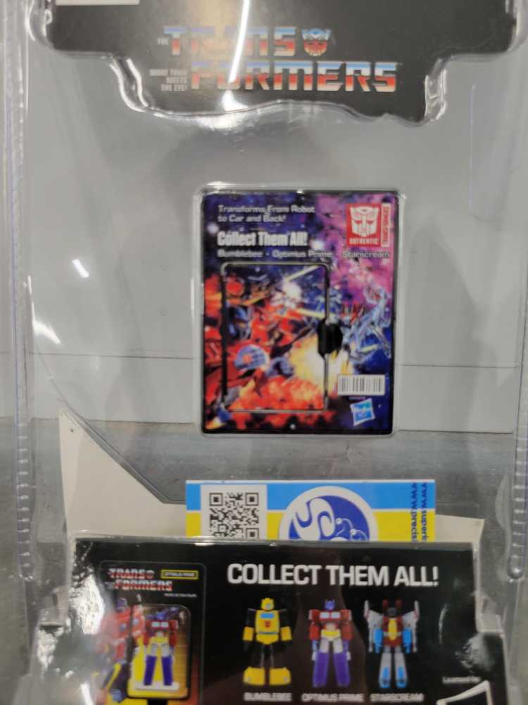 Optimus Prime - Hasbro (Worlds Smallest) action figure collectible - Main Image 3