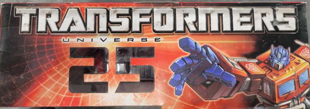 Optimus Prime 25th 1st - Hasbro (Reissue) action figure collectible - Main Image 3