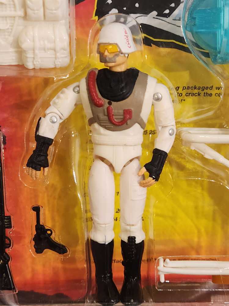 Arctic Stormtrooper - Hasbro Toy (G.I. Joe: A Real American Hero: Sgt. Savage) action figure collectible [Barcode 038976811153] - Main Image 3