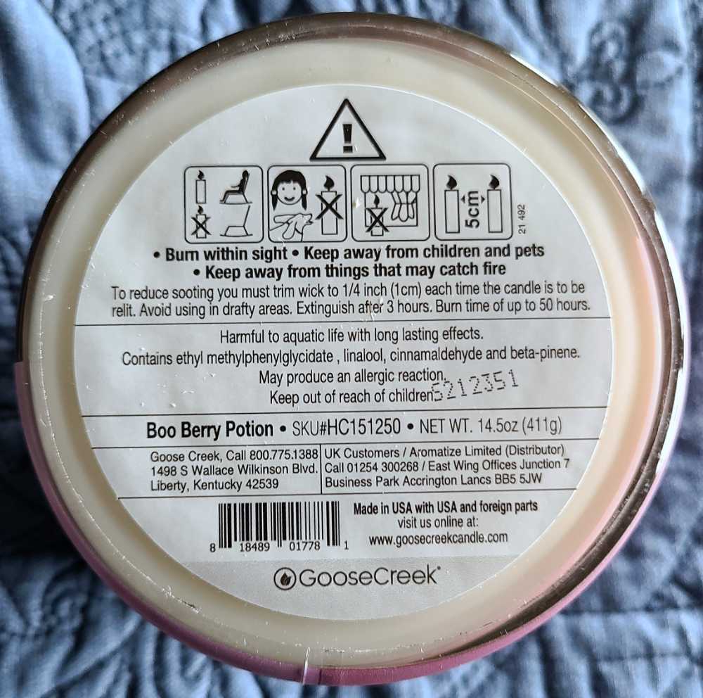 CANDLE: Halloween Goose Creek Boo Berry Potion 2021 - Goose Creek Candle (Halloween Candle) action figure collectible [Barcode 818489017781] - Main Image 2
