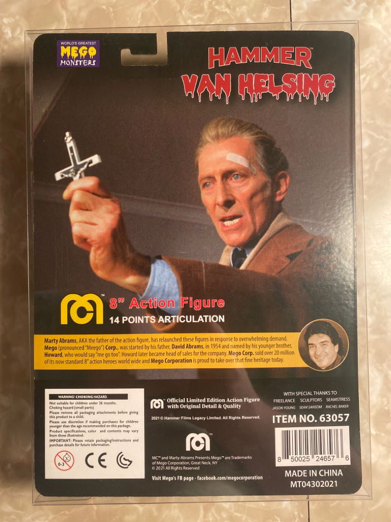 HORROR- Hammer Van Helsing - Candle Stick Variant - Mego Corp (Horror) action figure collectible [Barcode 850025246576] - Main Image 2