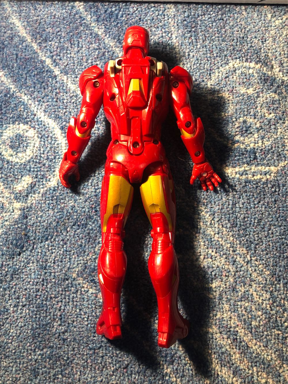 Hasbro Avengers Iron Man - Hasbro - Marvel action figure collectible - Main Image 2