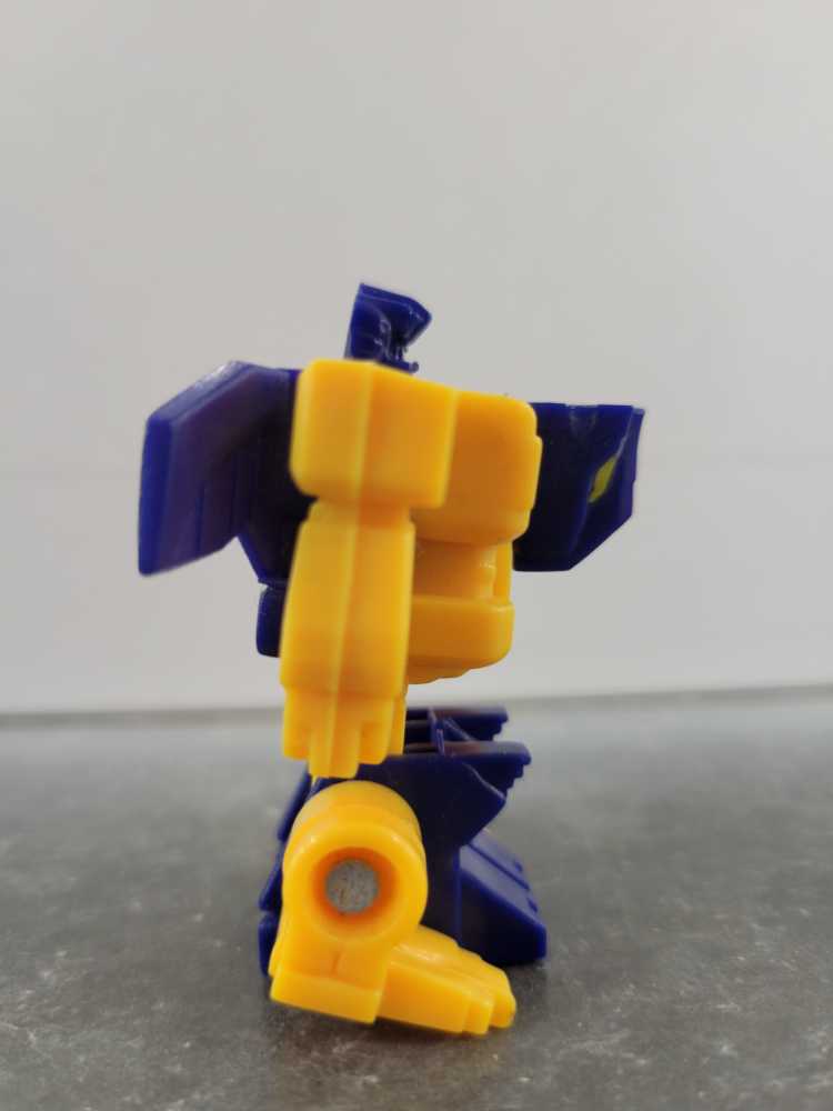 Unknown KO  - Unknown (Knock Off KO) action figure collectible - Main Image 2