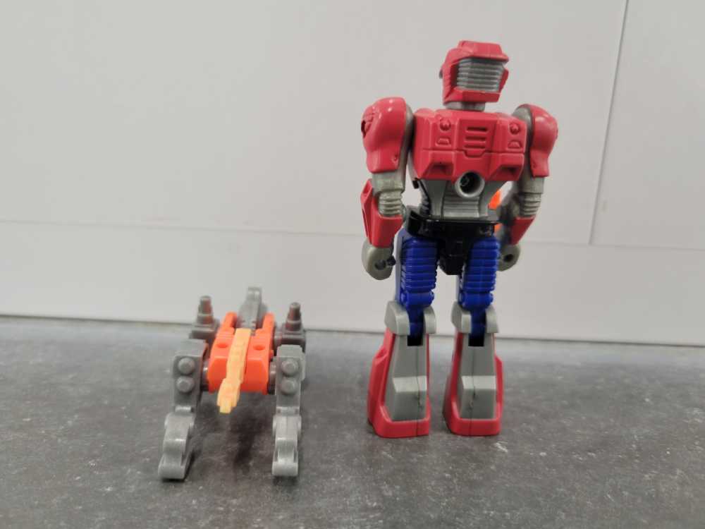 Rad with Lionizer (1990) - Hasbro (Transformers G1 Action Masters (Loose)) action figure collectible - Main Image 4