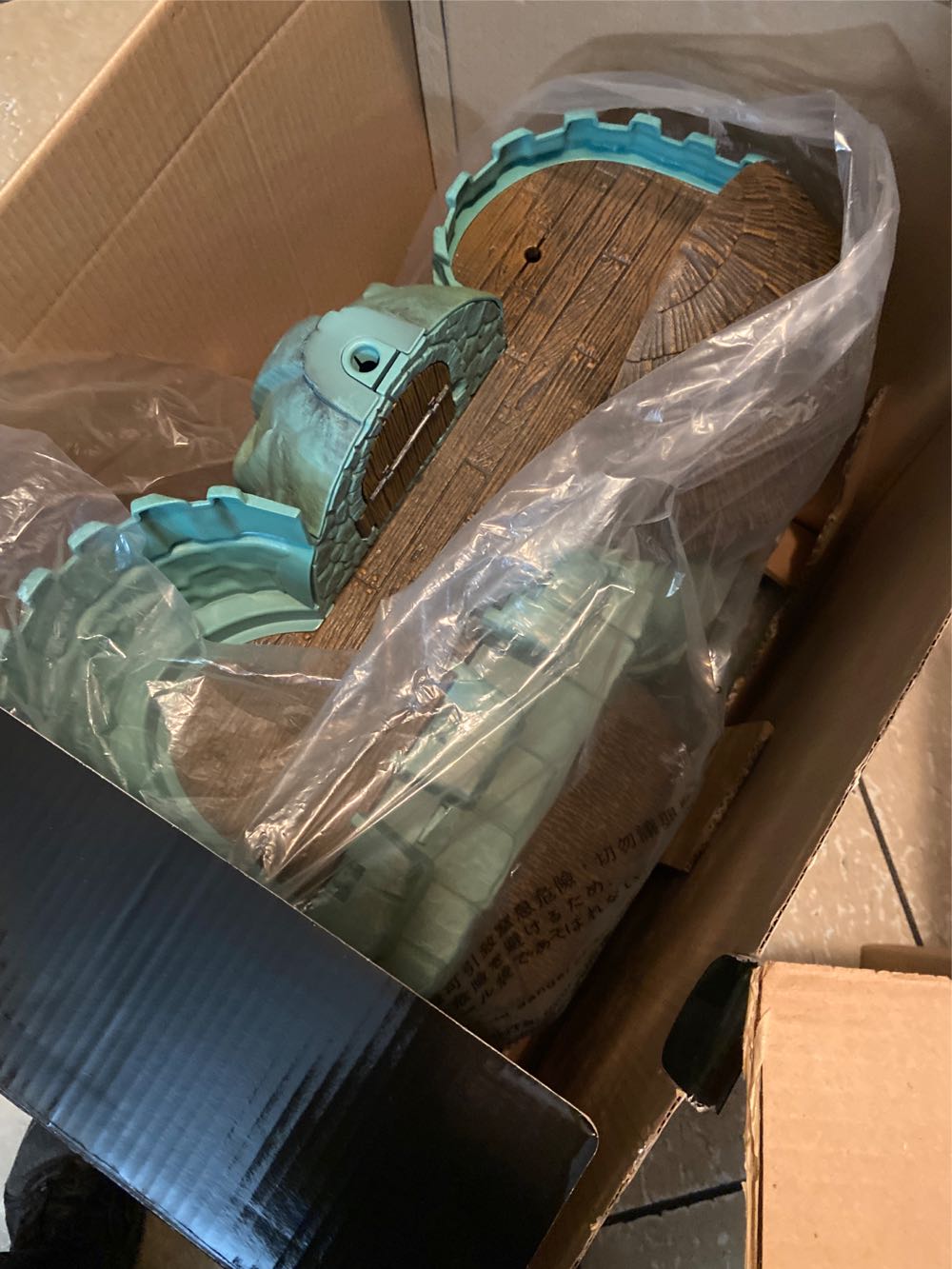 Castle Grayskull - Mattel (Masters Of The Universe Classics) action figure collectible [Barcode 746775235956] - Main Image 2