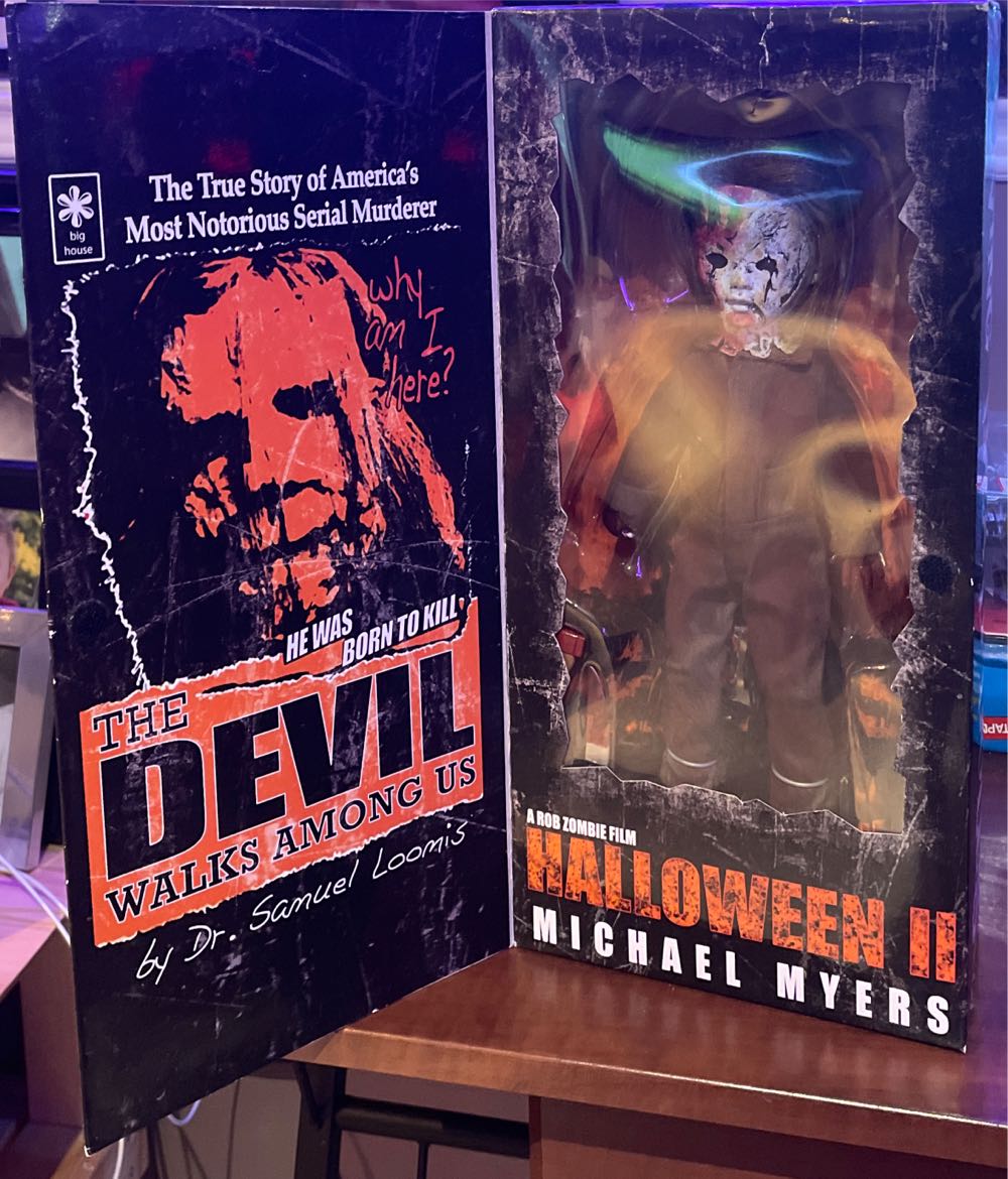 LDD Halloween II Michael Myers  action figure collectible [Barcode 696198936803] - Main Image 3