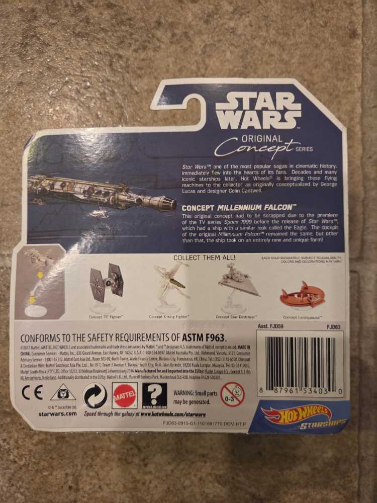 Hot Wheels Star Wars Concept Millennium Falcon Vehicle  action figure collectible [Barcode 887961534030] - Main Image 2