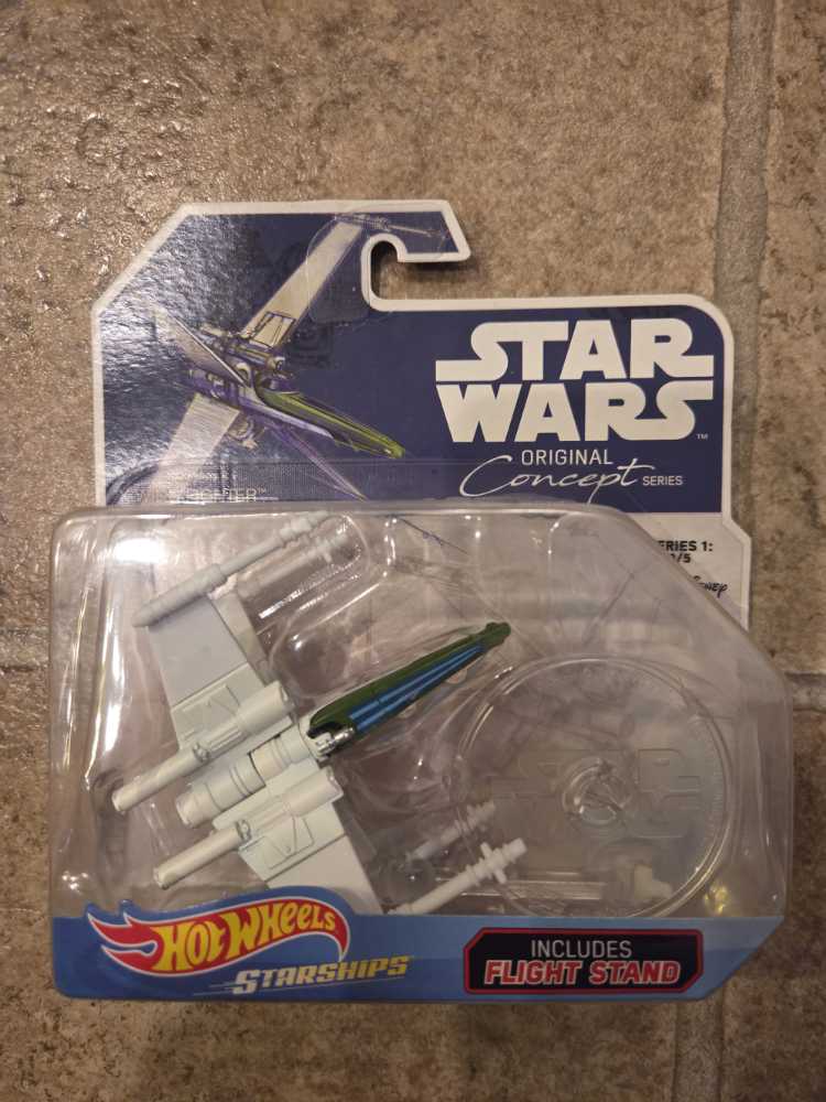 *Maisto Muscle Machines 02-1955 Chevrolet Cameo Pickup 02