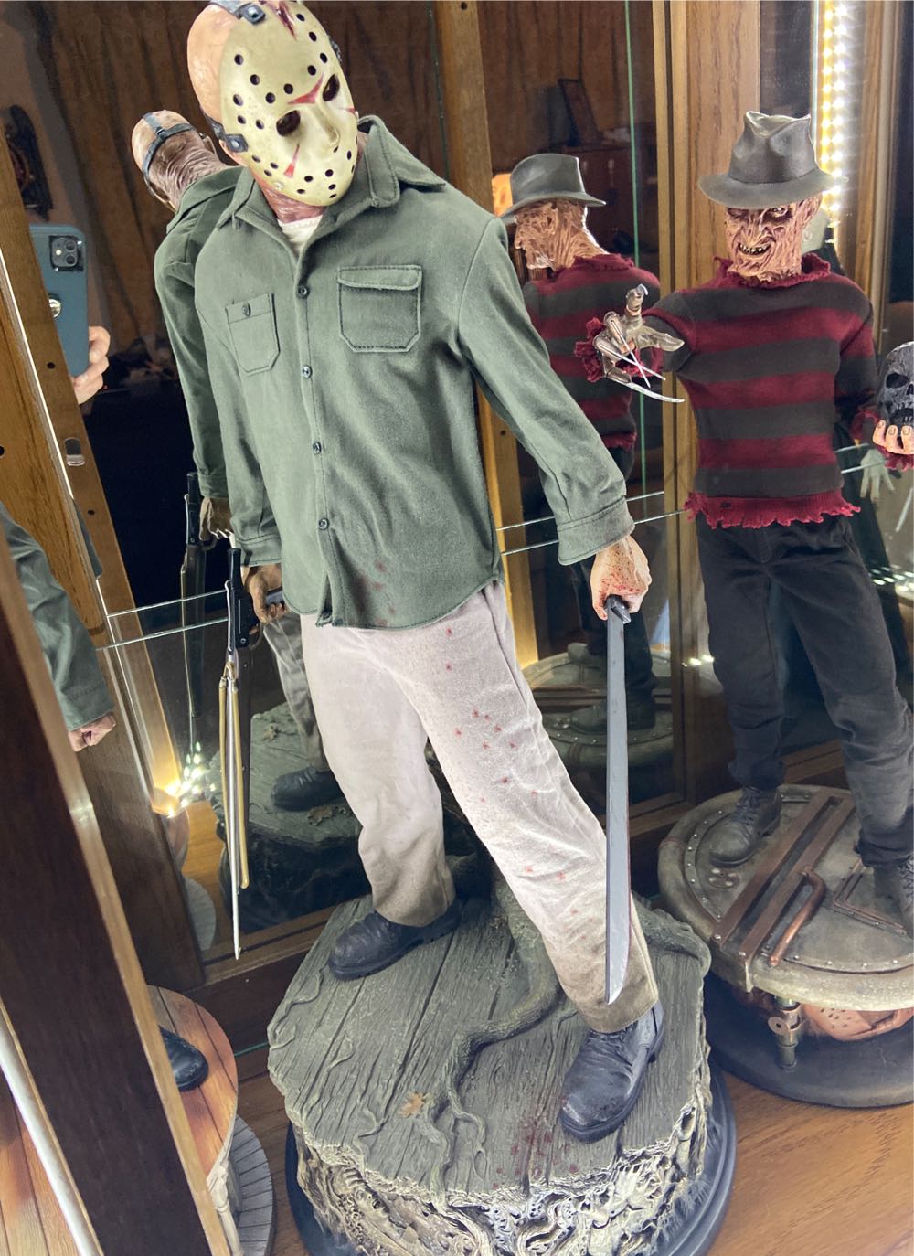 1:4 Sideshow: Friday The 13th Jason Voorhees Legend Of Crystal Lake PF Statue Ex W/ Custom Base - Sideshow Collectibles (Friday the 13th Part 3) action figure collectible [Barcode 747720229136] - Main Image 2