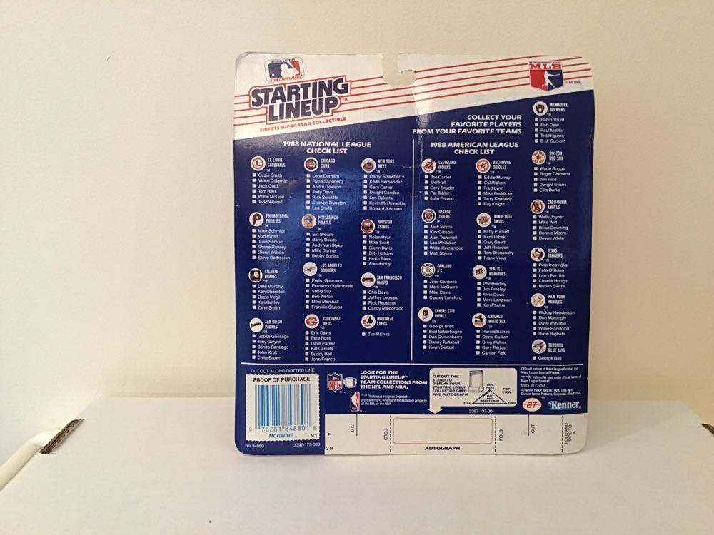 Mark McGwire - Kenner action figure collectible - Main Image 2