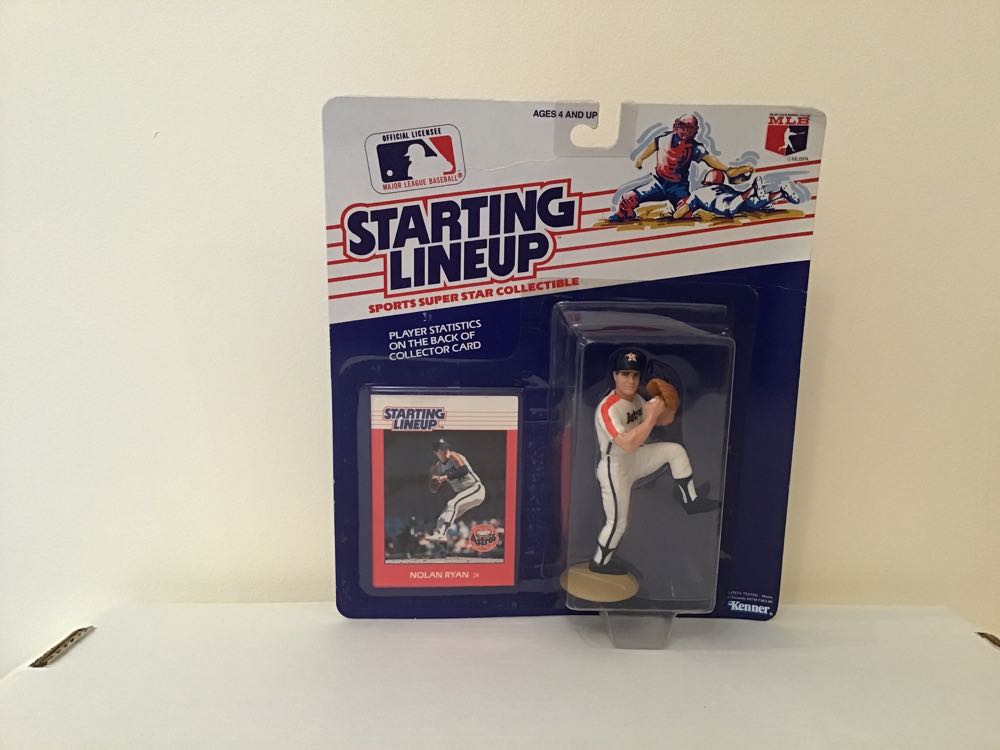 Gundam Universe: GU-12 MS-065 Char’s Zaku II