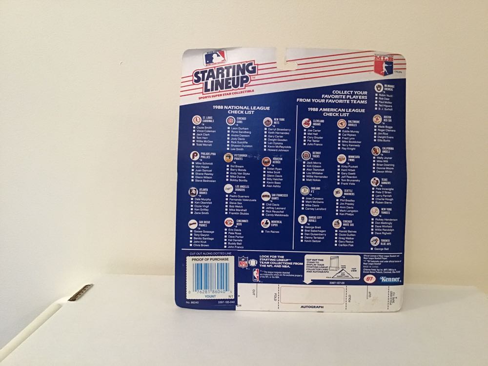 Robin Yount - Kenner action figure collectible - Main Image 2