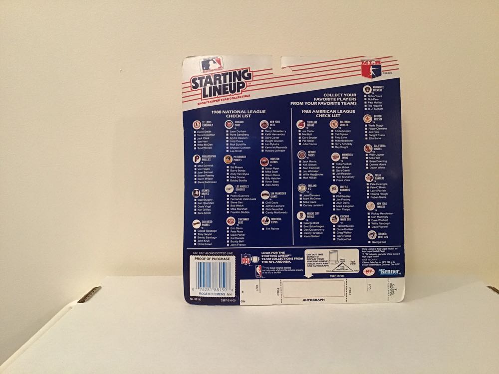 Roger Clemens - Kenner action figure collectible - Main Image 2