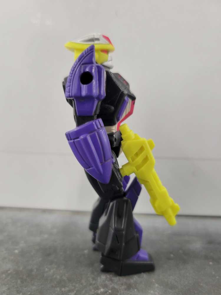 Krok 2nd Action Master - Hasbro (1990) action figure collectible - Main Image 3