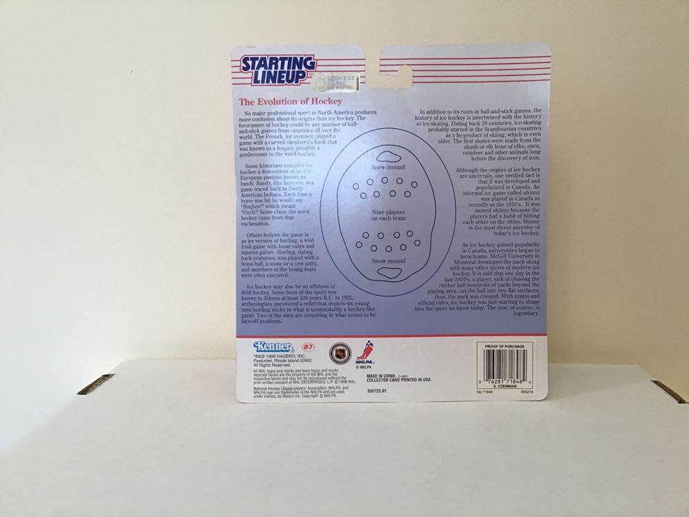 Steve Yzerman - Kenner action figure collectible - Main Image 2