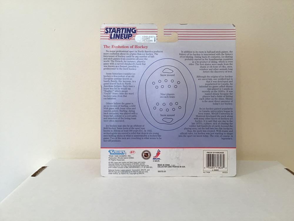 Joe Sakic - Kenner action figure collectible - Main Image 2