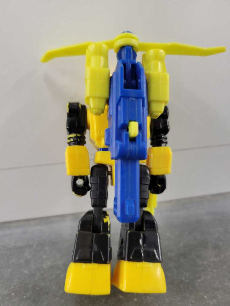 Bumblebee with Heli-pack Action Master  - Hasbro (1990) action figure collectible - Main Image 3