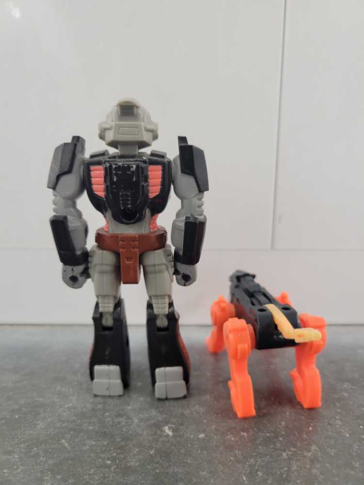 Treadshot with Catgut Action Master - Hasbro (1990) action figure collectible - Main Image 4