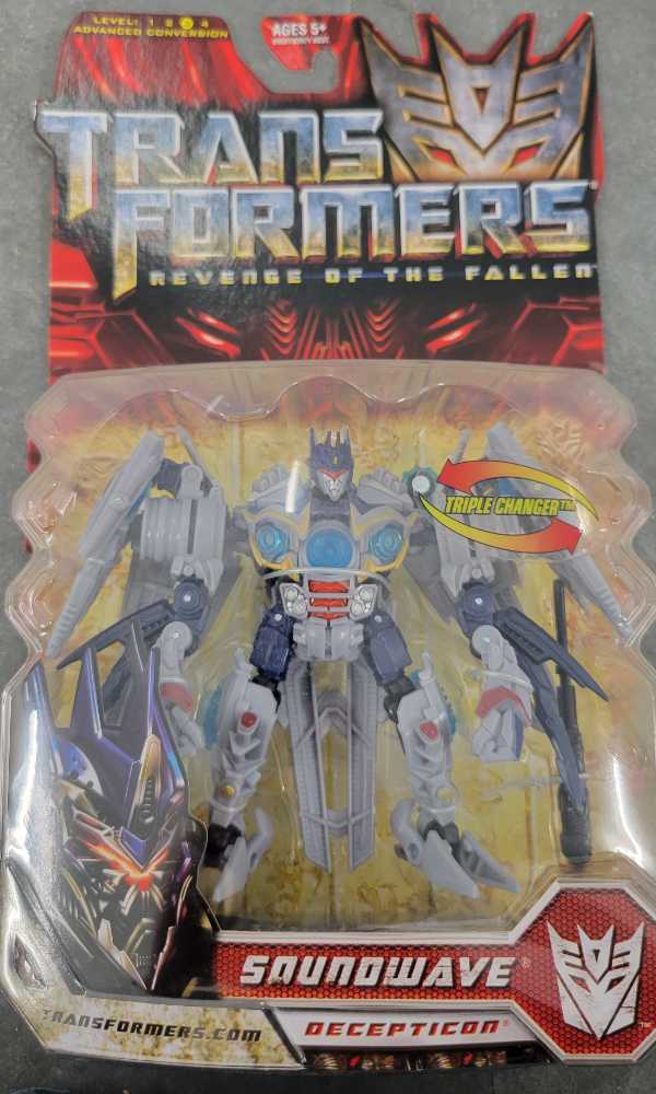 Soundwave 1st Carded - Hasbro (Revenge Of The Fallen) action figure collectible - Main Image 1