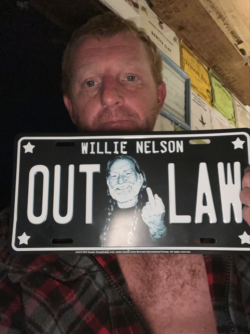 Midsouth Products Willie Nelson License Plate Middle Finger  action figure collectible [Barcode 781579057632] - Main Image 3
