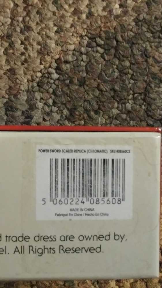 Power Sword: Scaled Prop Replica (Power-Con 2021 Exclusive - Chromatic) - Factory Entertainment (Masters Of The Universe) action figure collectible [Barcode 5060224085608] - Main Image 4