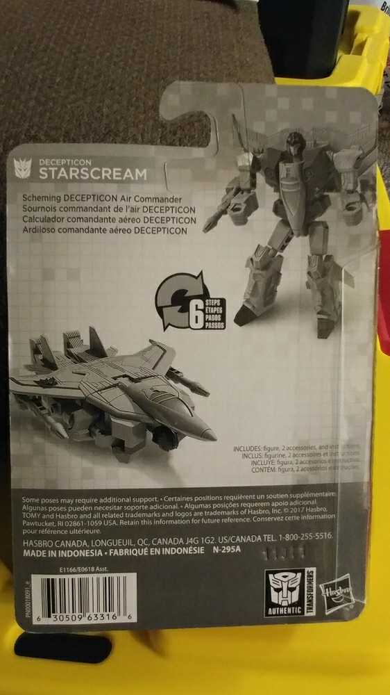 Starscream (DG Exclusive 4.5”) - Hasbro (Transformers) action figure collectible [Barcode 630509633166] - Main Image 2