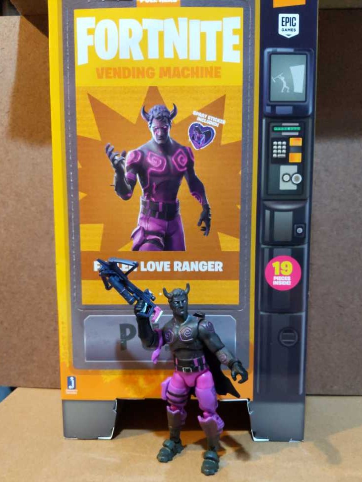 Fortnite Vending Machine w/ Fallen Love Ranger - Jazwares (Fortnite 4” Figure Collection) action figure collectible [Barcode 191726018322] - Main Image 2