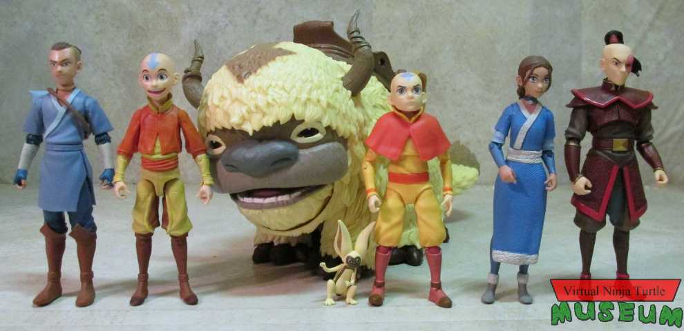 Aang - BST AXN (Avatar: The Last Airbender) action figure collectible [Barcode 850018355360] - Main Image 4