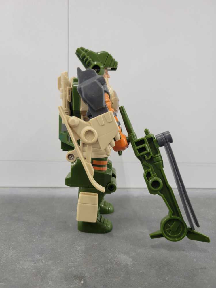 Transformers G1 Crossblades Mega Pretender - Hasbro (1989) action figure collectible - Main Image 3